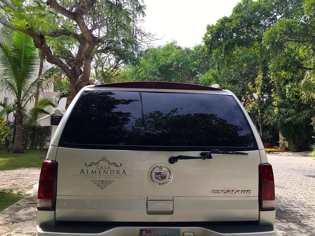 Bed and Breakfast Casa Almendra Golf Club Playa del Carmen Bed & Breakfast